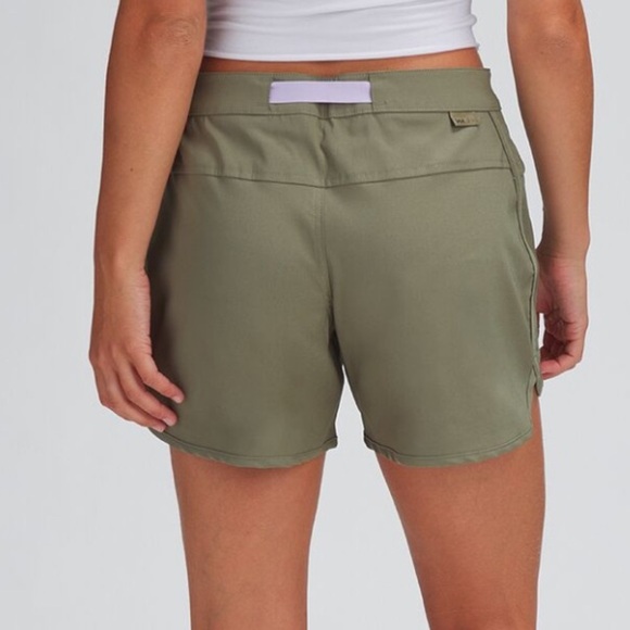 Helly Hansen Solen Classic Recycled Water Short NEW - Picture 9 of 9